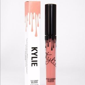 Kylie Lip Kit - KOKO K GLOSS